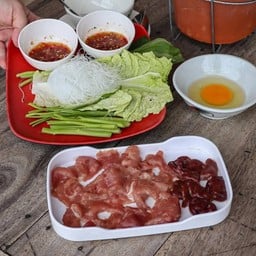 จิ้มจุ่มเนื้อ รสแซ่บ