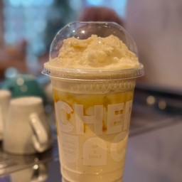 นมสดคาราเมลปั่น