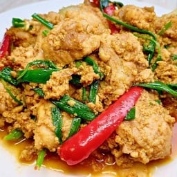 ข้าวหอมผัดผงกะหรี่ไก่
