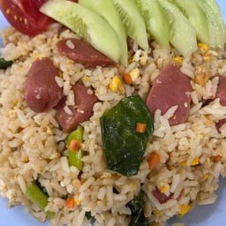 แม่อุ้ยกระเพราฟรีไขดาว