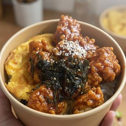 ข้าวไข่เจียวไก่เผ็ดเกาหลี/ไข่กุ้ง