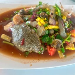 ณิชา รสแซ่บ