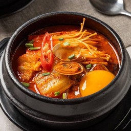 Kimchi soondubu soup