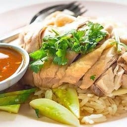 ก๋วยเตี๋ยวโก็เด้ง&น้องหนิงข้าวขาหมู ข้าวมันไก่