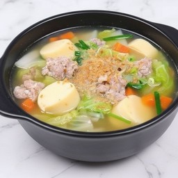 แกงจืดเต้าหู้ไข่หมูสับ (กับข้าว)