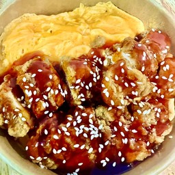 ข้าวไข่ข้นไก่ทอดซอสเกาหลี (ไม่เผ็ด)