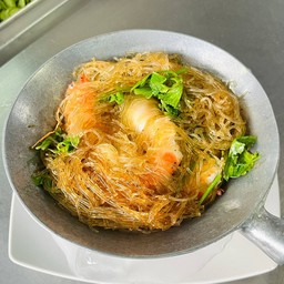 กุ้งอบวุ้นเส้น