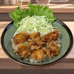 ข้าวหน้าไก่ทอดคาราเกะ ซอสเทอริยากิ