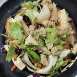 ยำวุ้นเส้นหมูสับ