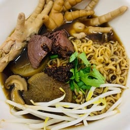 เฮียเป็ดต้มเส้นตีนไก่(อิ่มตีน ไม่เจ็บตัว) ซุปเปอร์ตีน&ตำตีนไก่