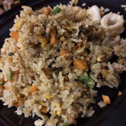 ข้าวผัดทะเล