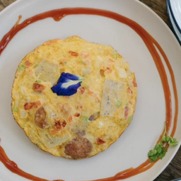 ข้าวไข่เจียวทรงเครื่อง (Thai Omelet With Rice)