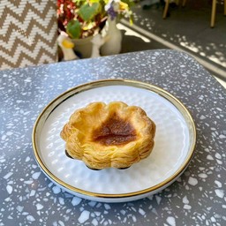 Layer Egg Tart ทาร์ตไข่