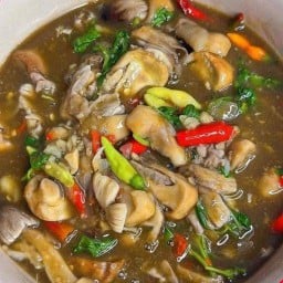 แกงเห็ดแซ่บ บ้านริมคลอง