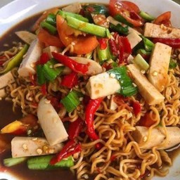 ตำมาม่าหมูยอ