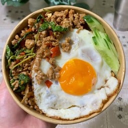 ครัวคุณตูน-ข้าวกะเพราไข่ข้น