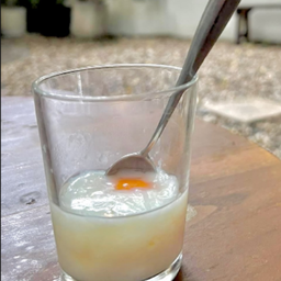 ไข่ลวก (Soft Boiled Egg)