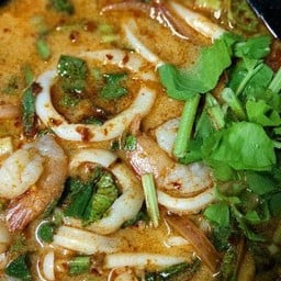 ต้มยำรวมมิตรน้ำข้น