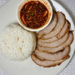 ข้าวหน้าหมูใกล้ฉัน