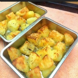 Crepi Il Lupo (เครปปี้ อิล ลูโป้) -