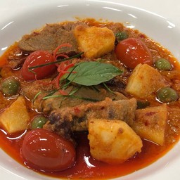 แกงเผ็ดเป็ดย่าง(กับข้าว)