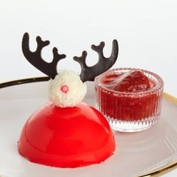 Strawberry mousse cream cheese