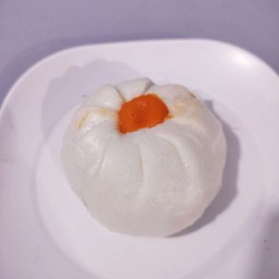 ซาลาเปาไส้หมูสับไข่เค็ม