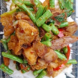 ป้าอ้อยอาหารตามสั่ง(องการ)