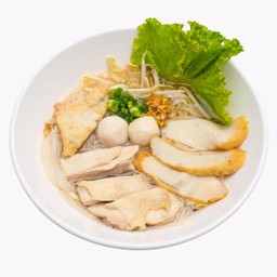 ก๋วยเตี๋ยวไก่น้ำใส