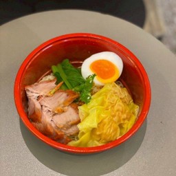 บะหมี่หมูแดงน้ำ