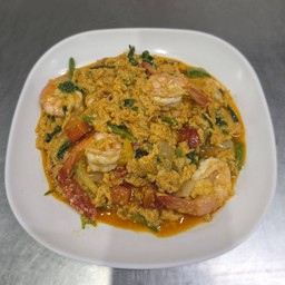 กุ้งผัดผงกะหรี่