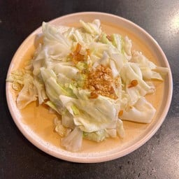 กะหล่ำปลีผัดน้ำปลา