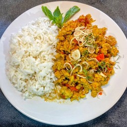 ข้าวคั่วกลิ้งไก่