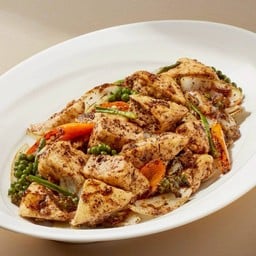 เต้าหู้สดผัดพริกไทยดำ