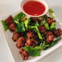 ลาบหมูทอด