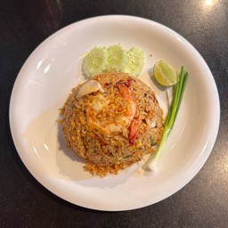 ข้าวผัดต้มยำ