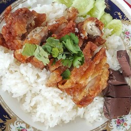 ข้าวมันไก่ทอดธรรมดา