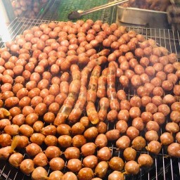 ตำนานอีสานไส้กรอกอีสาน ฮาลาล สาขา2