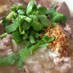 KH01.46 ข้าวต้มตับหมู 50 กรัม + หมูสับ 50 กรัม /เลือกเนื้อสัตว์ใส่เพิ่มได้