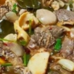 KH01.75 ต้มขมเครื่องในเนื้อวัว 50 กรัม +ข้าวสวยงาม