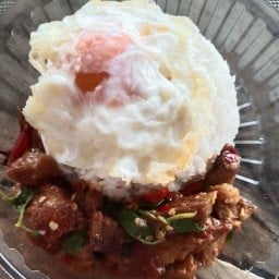 ร้านอาหารตามสั่งพี่เพลง