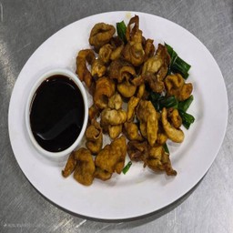ไส้หมูพะโล้ทอด