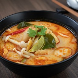 ต้มยำไข่เจียวหมูสับ   (กับข้าว)