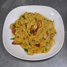 ไก่ผัดผงกะหรี่