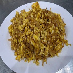 ไชโป้วผัดไข่