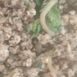 โอ๋โอข้าวแกงนัวซี๊ด ตลาดหัวรถไฟ