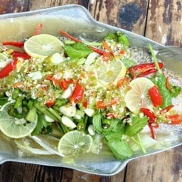 ปลากะพงนึ่งมะนาว