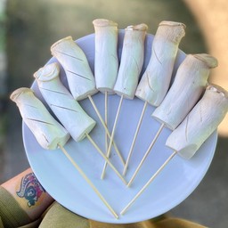 เห็นนางรมหลวง ปิ้งซอสหมาล่า