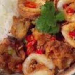 KH01.02 ปลาหมึกชุปแป้งทอด 50 กรัม ราดข้าว