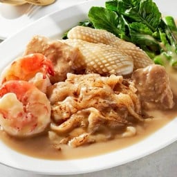 ราดหน้าฮ่องกงรวมมิตร (S)